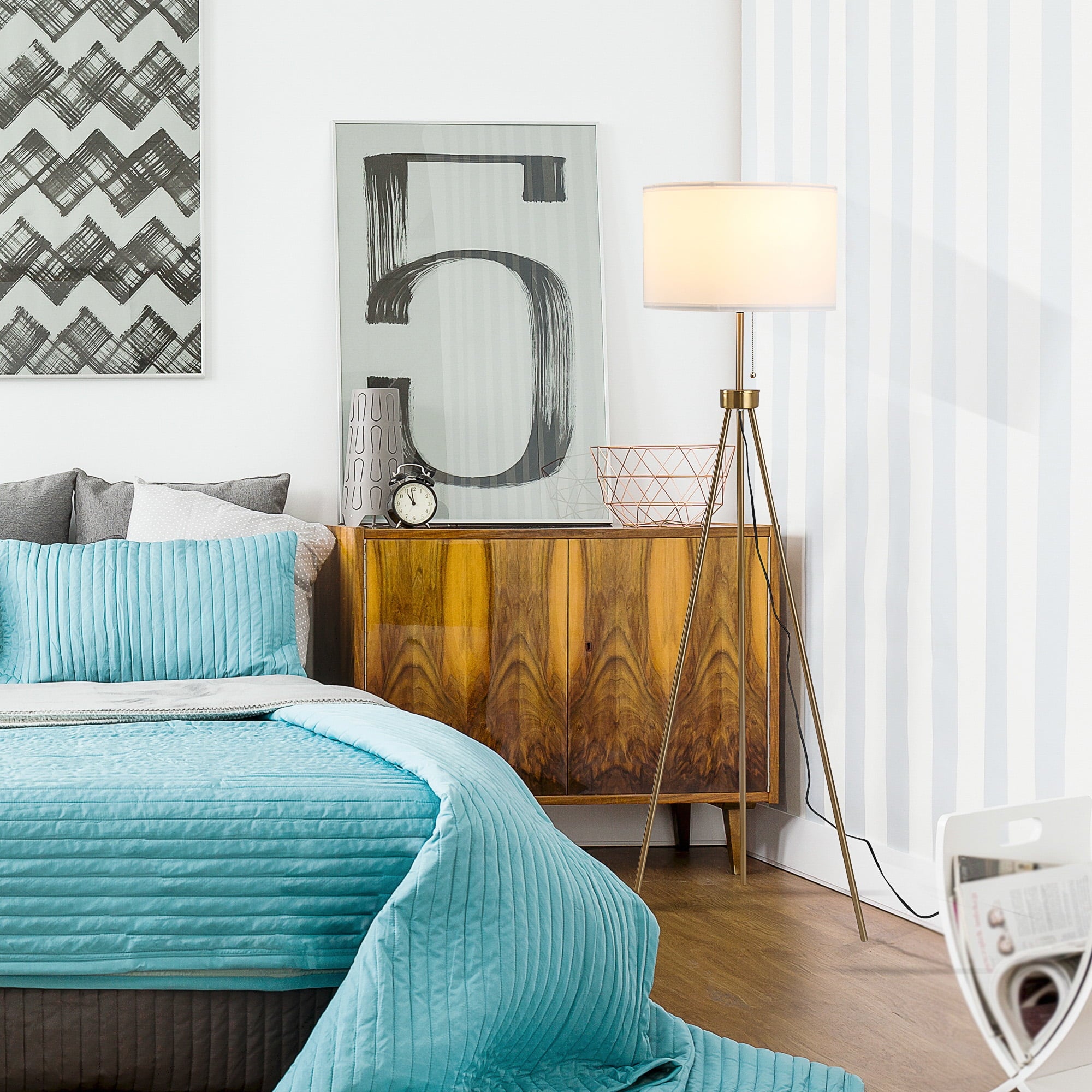 59-75-Floor-Lamp-Standing-Lamp-E26-Socket-Steel-Tripod-Living-Room-Black-Gold_d2475c73-ce88-42c9-a832-36344b8a1a7d.7c5fe888f6b0ddcfb2bcafb253bff3d2