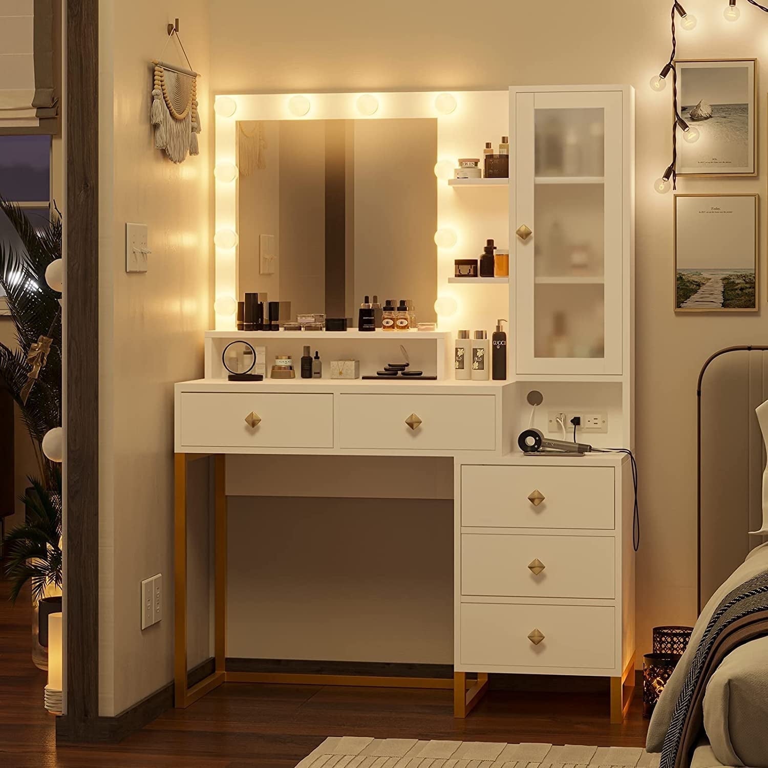 Afuhokles-Makeup-Vanity-with-Light-Mirror-and-Charging-Station-Storage-Shelves-5-Drawers-White_1b073942-ad00-4624-bc3a-2f5939f23115.26993337f0016935787bdc449c8261b8