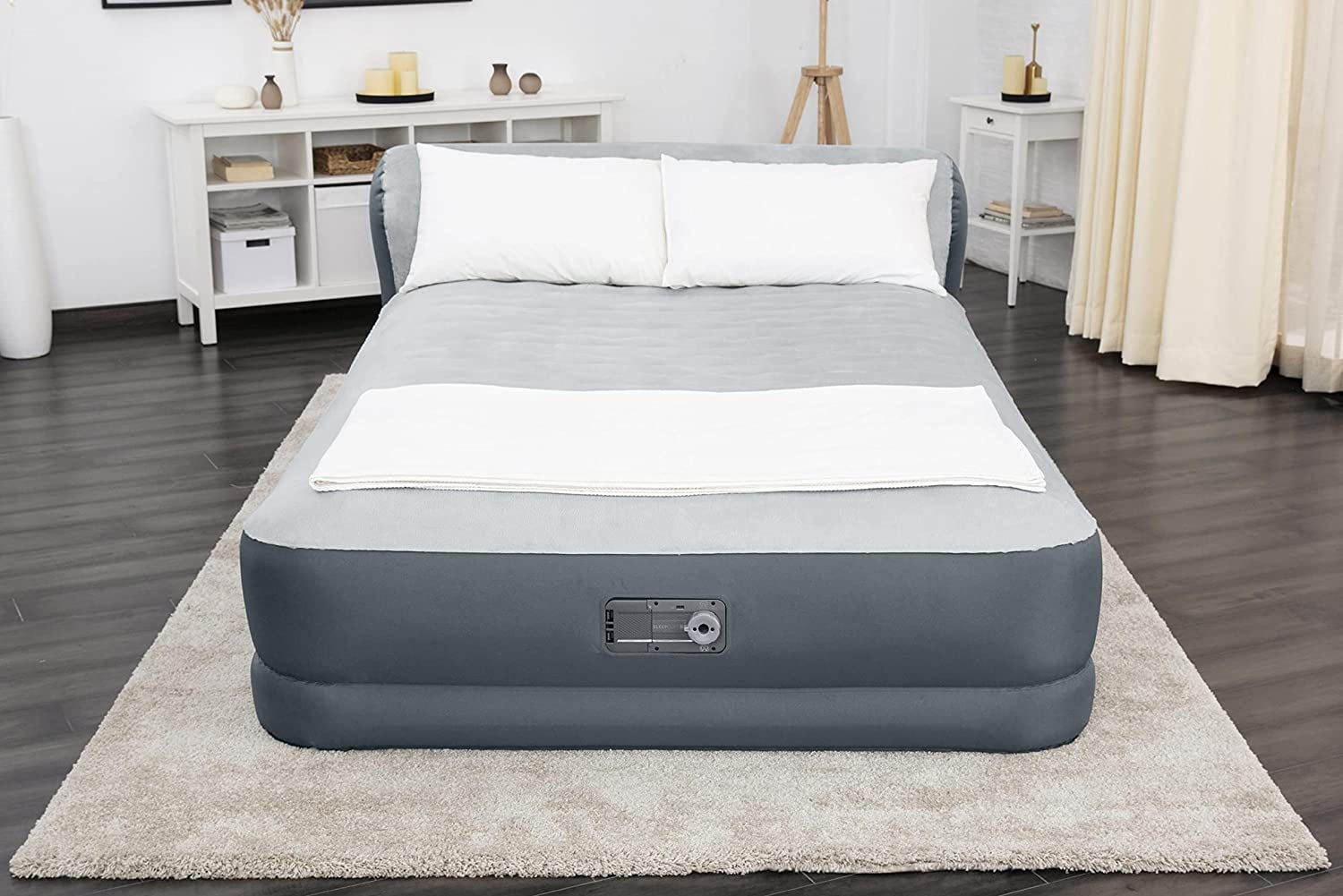 Queen-Air-Mattress-with-Headboard-29-Raised-Built-in-Pump-Supersoft-Snuggable-Top-Tough-Guard-USB-Charger-90-x60-Grey_f78748e3-e67f-4b2b-999a-7c73181be691.57a85c573fd97c55adeb69407086